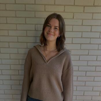 Babysitter in Guelph: Evangeline