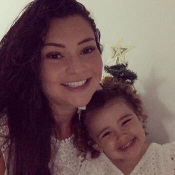 Babá em São José (São José): TATIANE