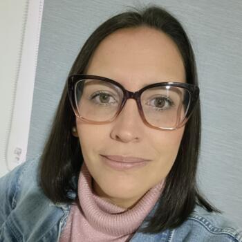 Babysitter in Cartago: Adriana