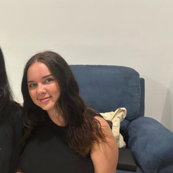 Babysitter in Sydney: Sarah