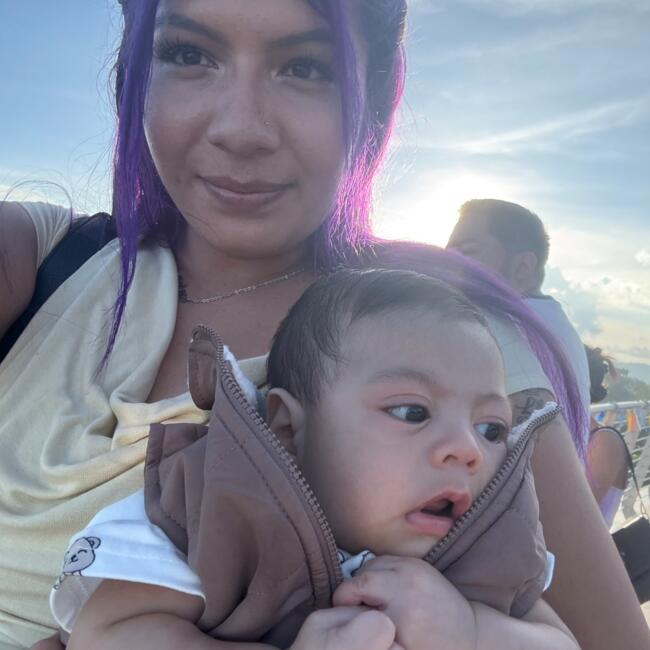 Babysitter in Palmdale: Shirleen