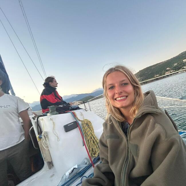 Babysitter in Sèvres: Charlotte