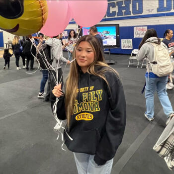 Babysitter in Los Angeles: Ashley