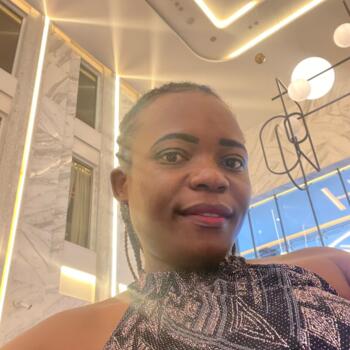 Nanny in Nairobi: Mary
