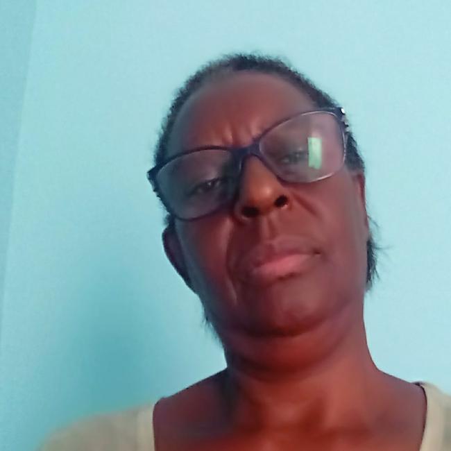 Babysitter in Campinas: Catarina de