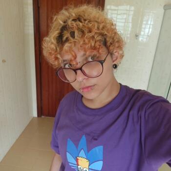 Babysitter Praia Grande: Oliv