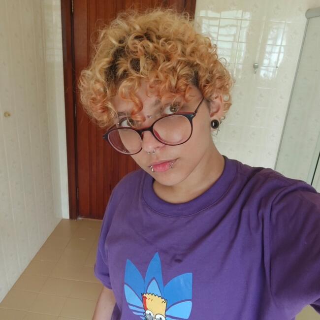 Babysitter in Praia Grande: Oliv