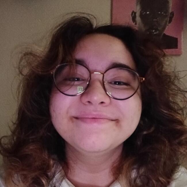 Babysitter in Marseille: Lina