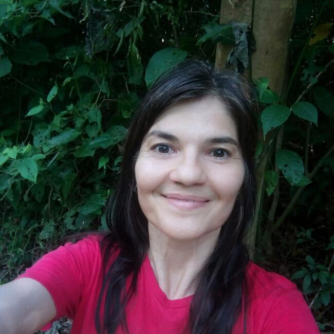 Babysitter in Bucharest: Florina Camelia