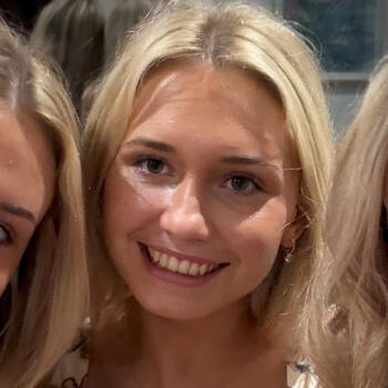 Babysitter Brisbane: Savannah