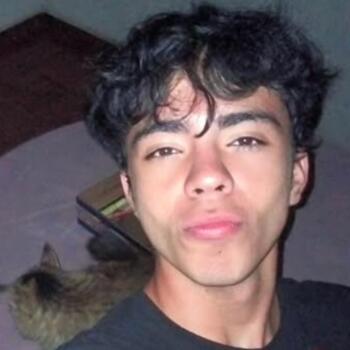 Baby-sitter in Ixtapaluca: REYES ALBERTO