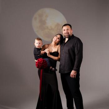 Babysitter Job in Niederalteich: Babysitter Job Viktoriia