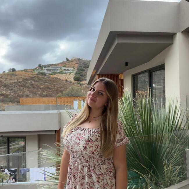 Babysitter in Lambsheim: Hannah