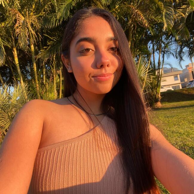 Babá em Santo Amaro da Imperatriz: Evelyn