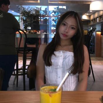 Babysitter in Singapore Island: Jesslyn