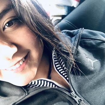 Niñera Corregidora: Yennyffer