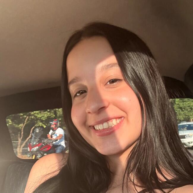 Babá em Sao Jose do Rio Preto: Larissa