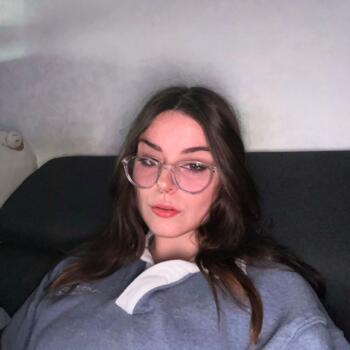 Babysitter in Angers: Loryne