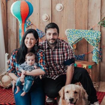Emprego de babá em Porto Alegre: emprego de babá Laura
