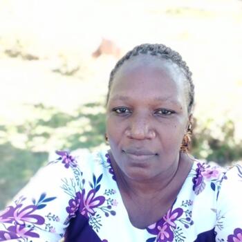 Babysitter in Nairobi: Diana