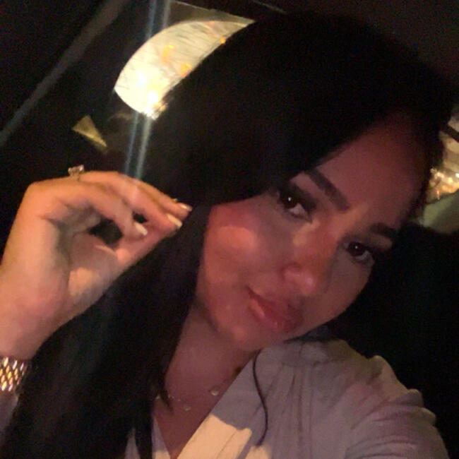 Babysitter in Aubagne: Manelle