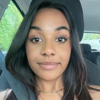 Babysitter Bristol: Roshhini