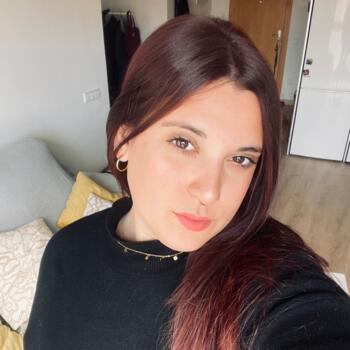 Babysitter in Manresa: Adriana