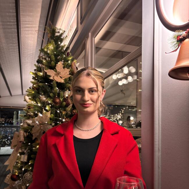 Babysitter στην περιοχή Αλεξανδρούπολη: Ελενα