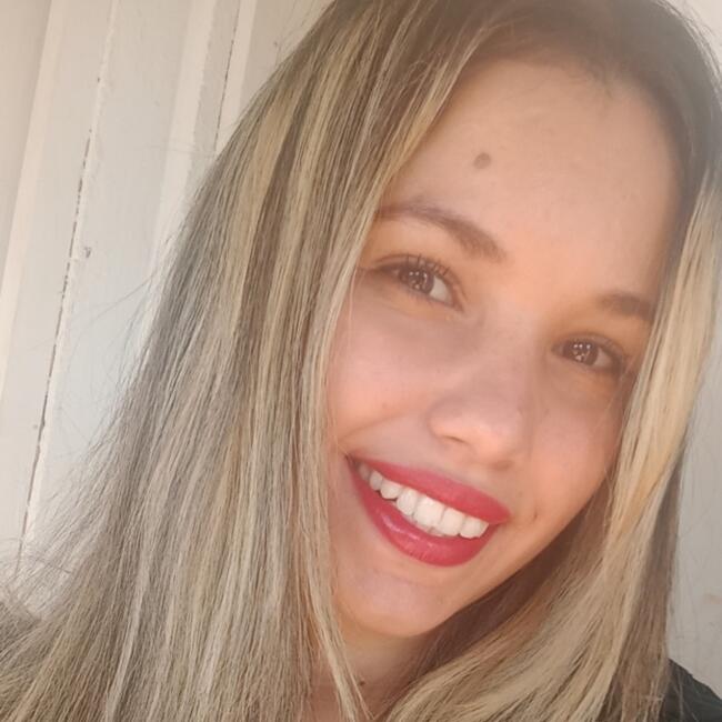 Babysitter in Capiatá: Elizabeth