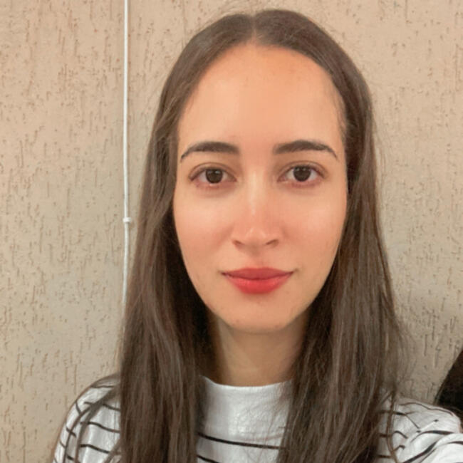 Babysitter in Anápolis: Thaynara