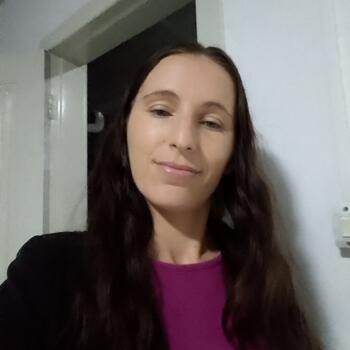 Babysitter in Santo Amaro da Imperatriz: Patricia