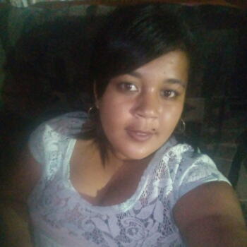 Babysitter in Mitchells Plain: Musfiqah