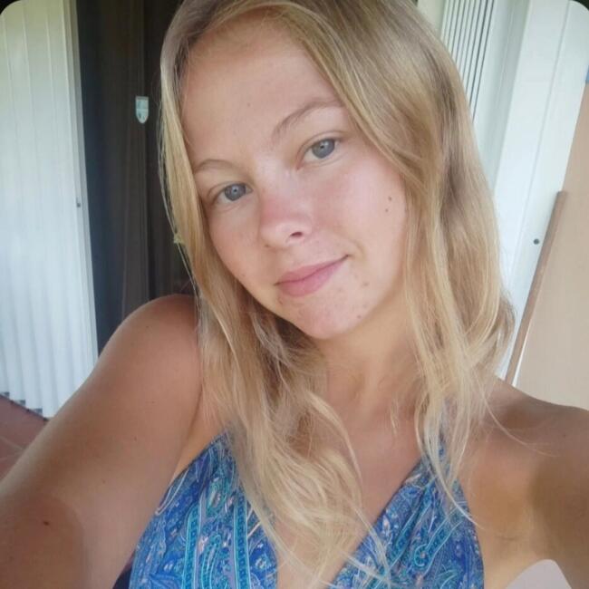 Baby-sitter à Dammartin-en-Goële: Elise