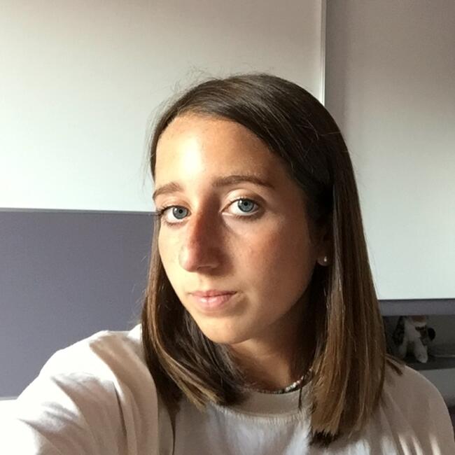 Babysitter a Roma: Chiara