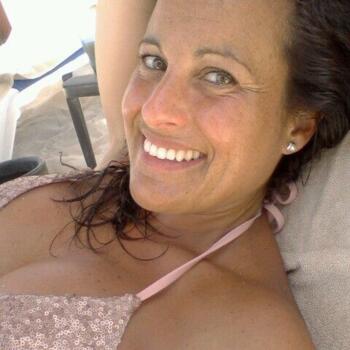 Trabajo para niñera en Tamarindo: trabajo de niñera Gloria Vargas