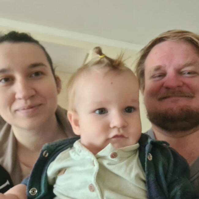 Babysitting job in Fernando de la Mora: Alexey