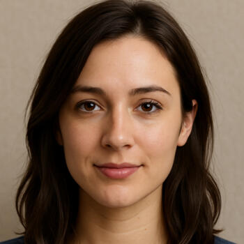 Babysitting job in Al Farwānīyah: babysitting job Hessa