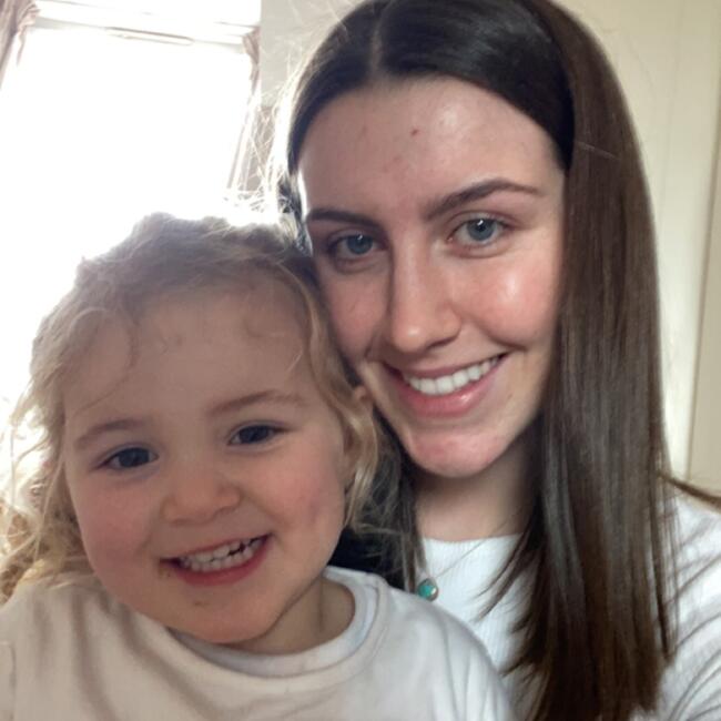 Babysitter in Clonakilty: Rebecca o regan
