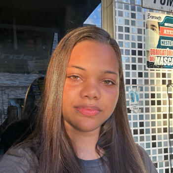 Babysitter in Recife: Mickaelly