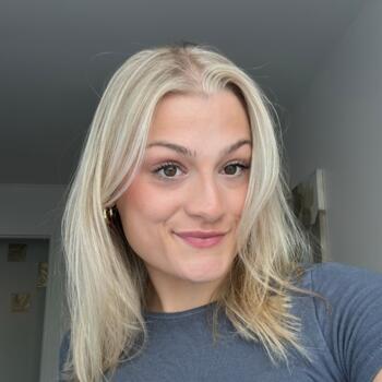 Babysitter in Montgeron: Julie