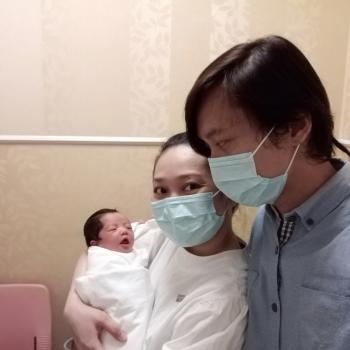 Babysitting job in Singapore: babysitting job Kayvin