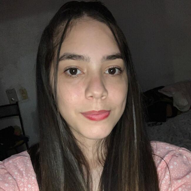 Babysitter in Luque: Fiorella