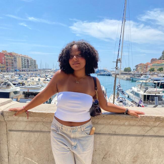 Babysitter in Seraing: Luna