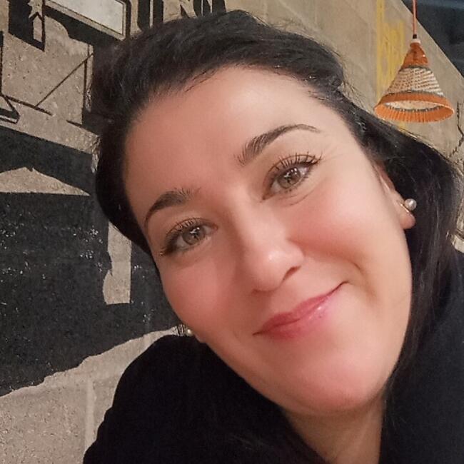 Nanny in Saint-Rémy-lès-Chevreuse: Nina