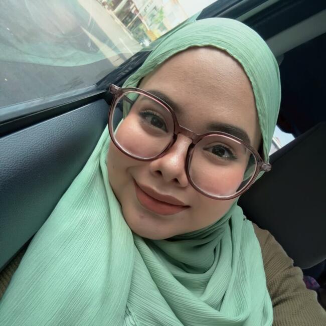 Babysitter in Kepala Batas: Aqish