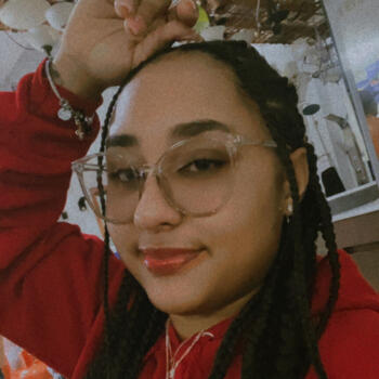 Babysitter in Rancho Español: Kimberly