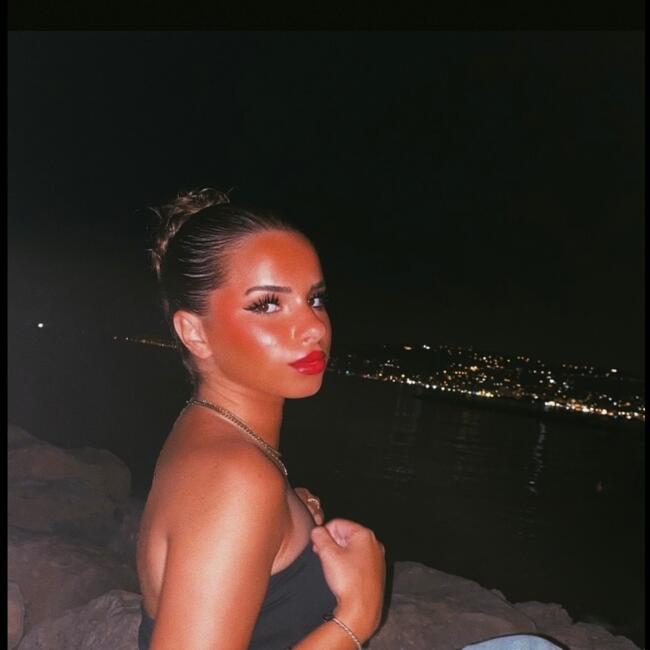 Babysitter in Le Pré-Saint-Gervais: Nora