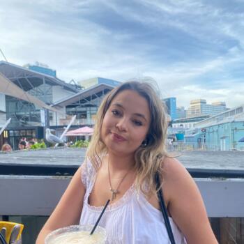 Babysitter in Wellington: Bella