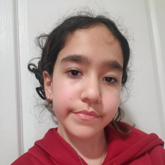 Babysitter in Burnaby: Sofia
