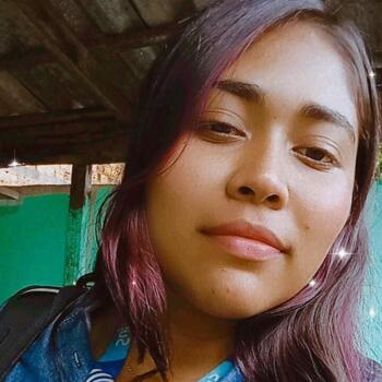 Babysitter in Belém: Jessica